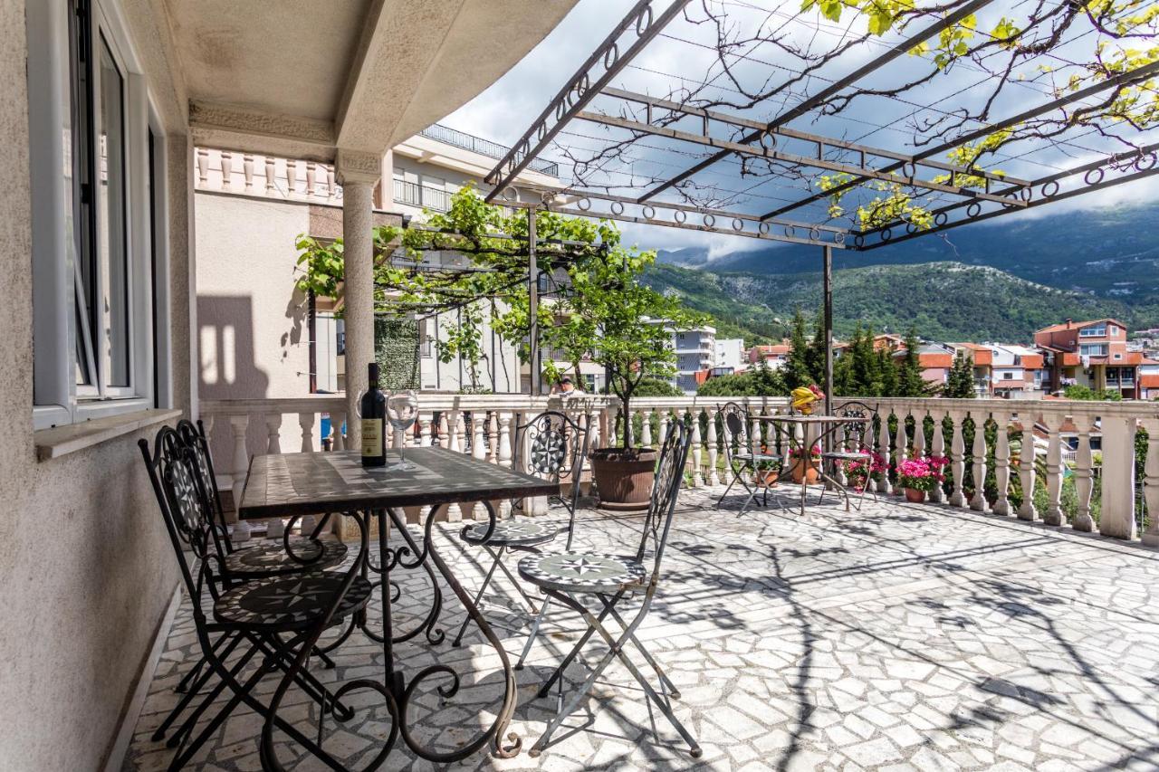 Sun Apartments Marija Budva Bagian luar foto