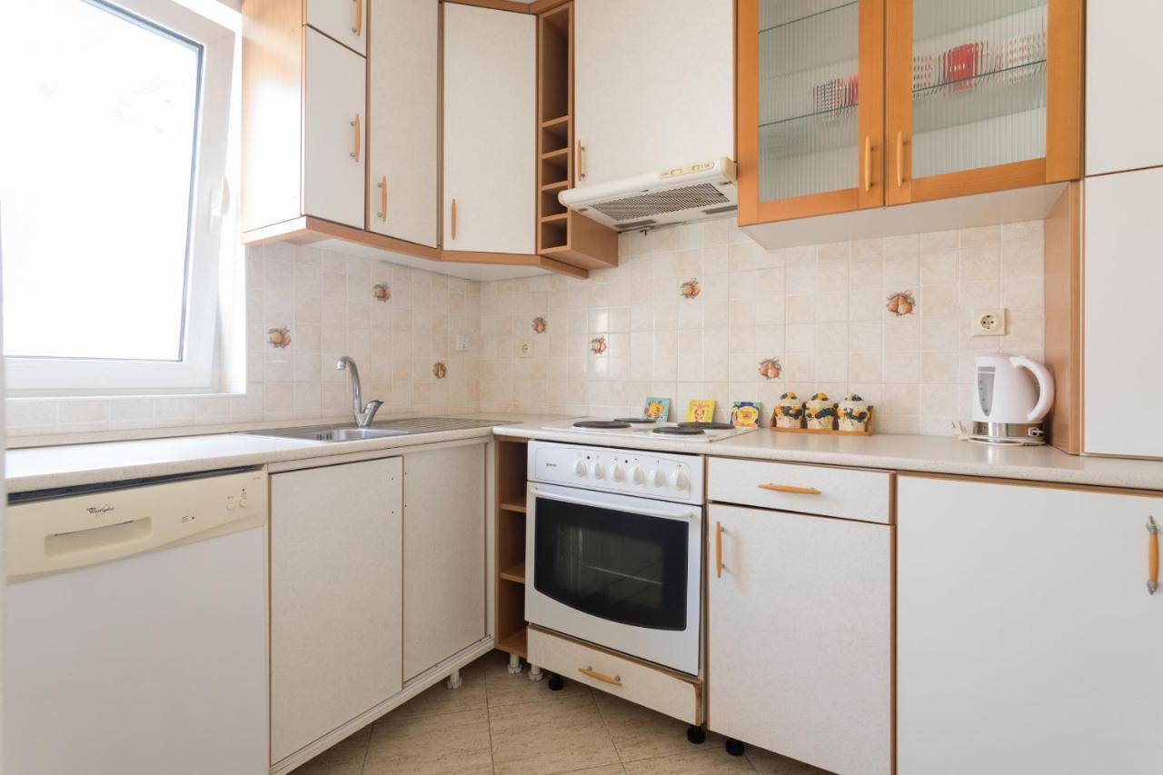 Sun Apartments Marija Budva Bagian luar foto